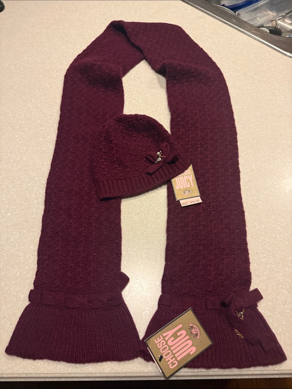 NWT Juicy Couture 100% Cashmere Scarf & Hat Set Burgundy Retails $290